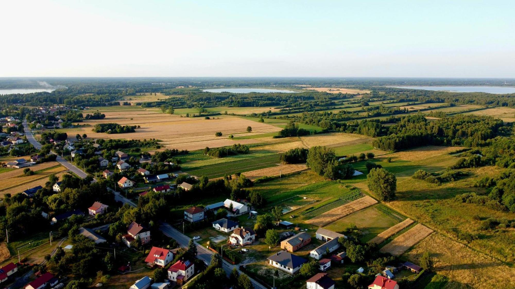 Agroturystyka Kraina Jezior Ludwin Exteriör bild